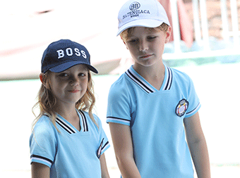 英倫棒球服運(yùn)動(dòng)小學(xué)校服廠家套裝