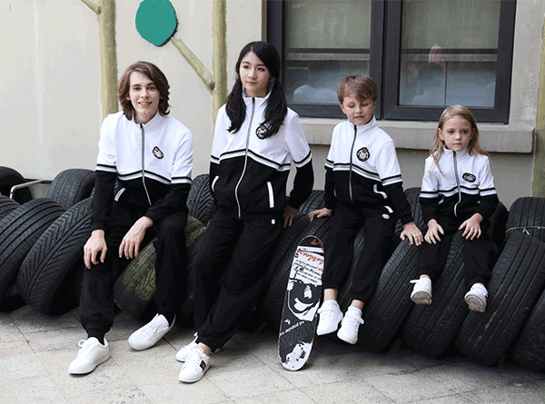 新款安全3M反光運動中小學(xué)校服訂做套裝