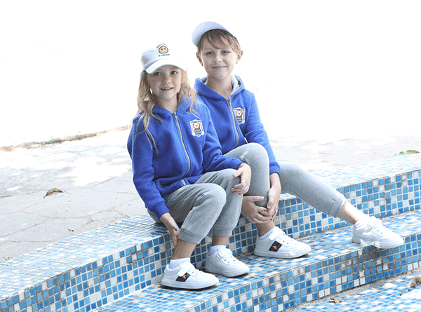 新款衛(wèi)衣兒童運動服校服設(shè)計套裝