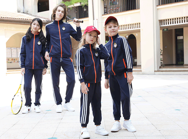 冬季運(yùn)動(dòng)長(zhǎng)袖中小學(xué)生班服設(shè)計(jì)定制套裝