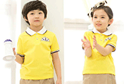幼兒園為什么要統(tǒng)一穿“幼兒園校服”呢?