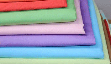 中小學(xué)生校服定做為什么要選擇純棉的面料呢？