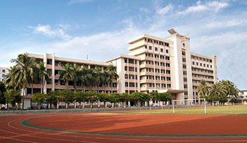 新建學校共建新模式，“校服定制”打造校園新環(huán)境