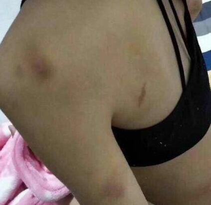 中學(xué)生校服定制 中學(xué)生校服定制