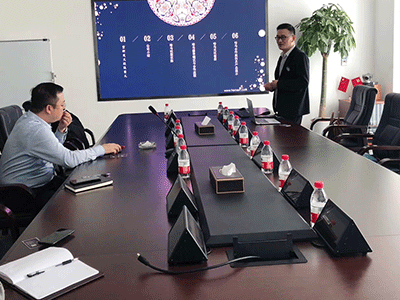 定制校服 定制校服