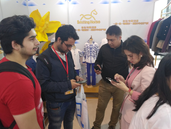 校服定制 校服定制