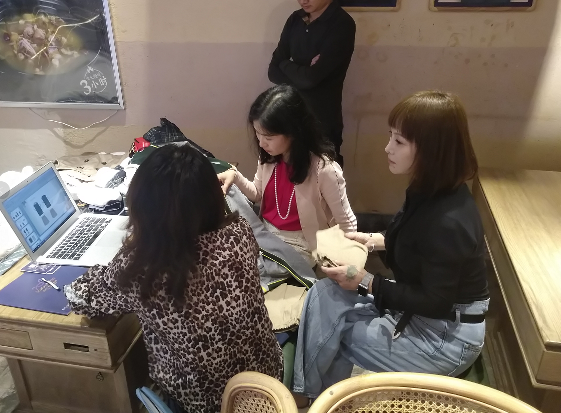 幼兒園校服定做廠家 幼兒園校服定做廠家