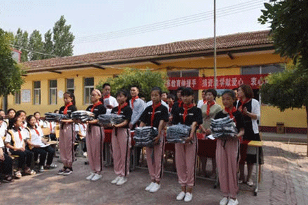 校服定制 校服定制