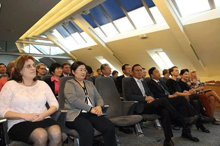 校服定制 校服定制