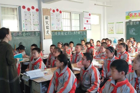 校服定制 校服定制