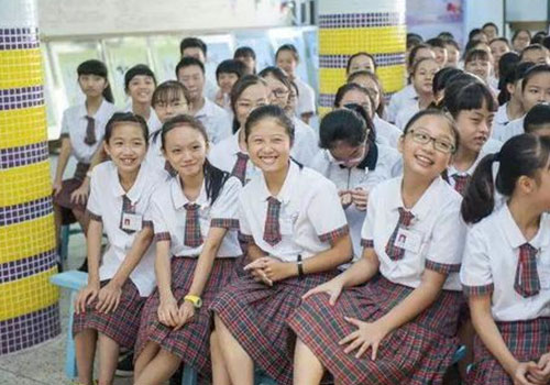 定制校服廠家 定制校服廠家