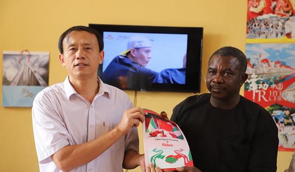 校服廠家 校服廠家