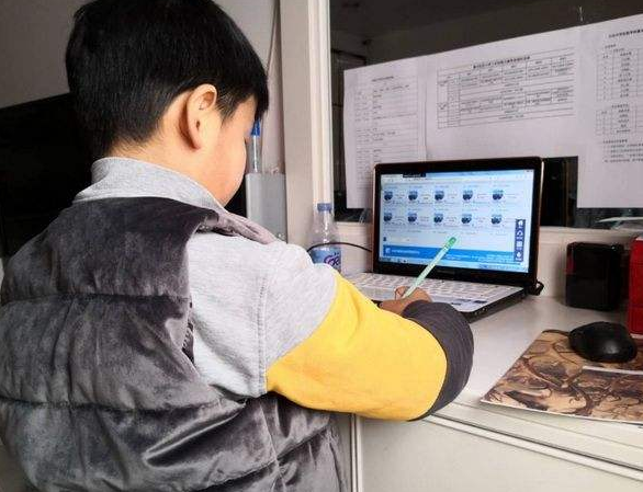 校服定制廠家 校服定制廠家