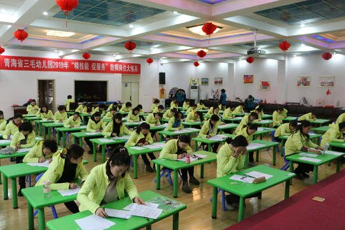 校服定制 校服定制