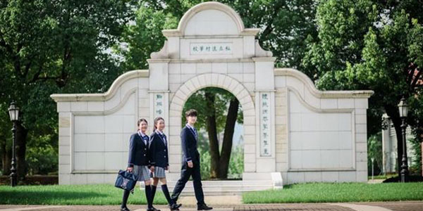 定制校服,定制校服廠家 定制校服,定制校服廠家