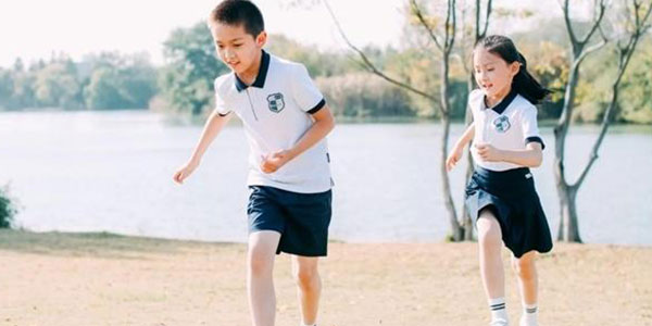 小學(xué)校服定制,校服定制 小學(xué)校服定制,校服定制