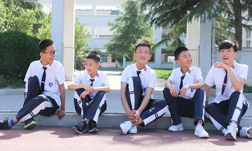 校服定做廠家,校服定制 校服定做廠家,校服定制