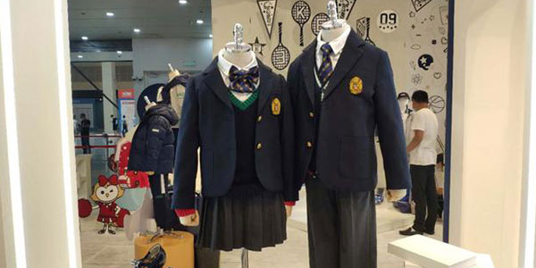 校服設(shè)計(jì)，校服定制