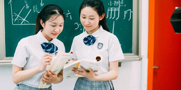 校服定制，定制校服