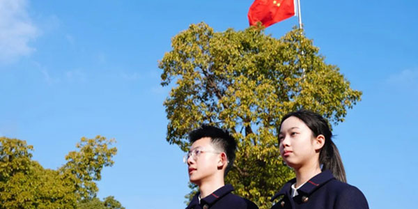 校服定制廠家，定制校服