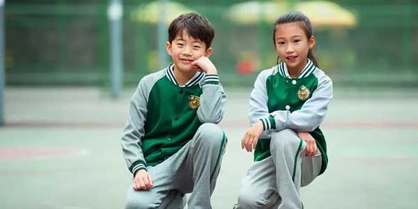 校服定制制造商，學(xué)生校服定制